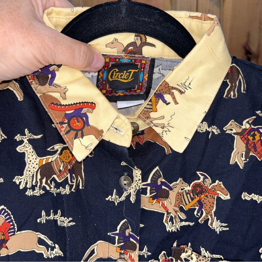 Circle T  Vintage Small Western Shirt Indians Horses Native Americans 90s Navy